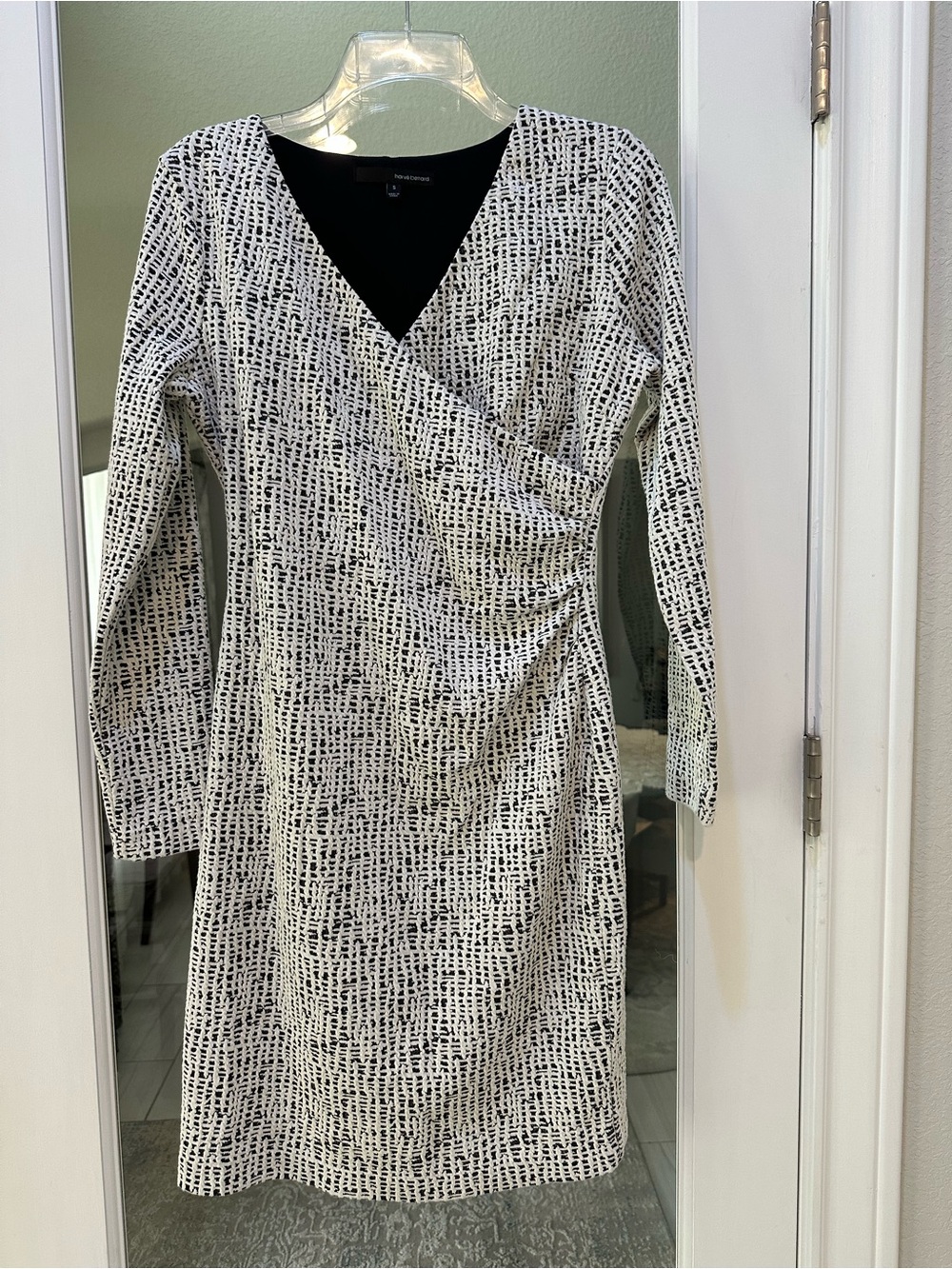 Harve’ Benard Black & White Printed Faux-Wrap Long Sleeve Dress